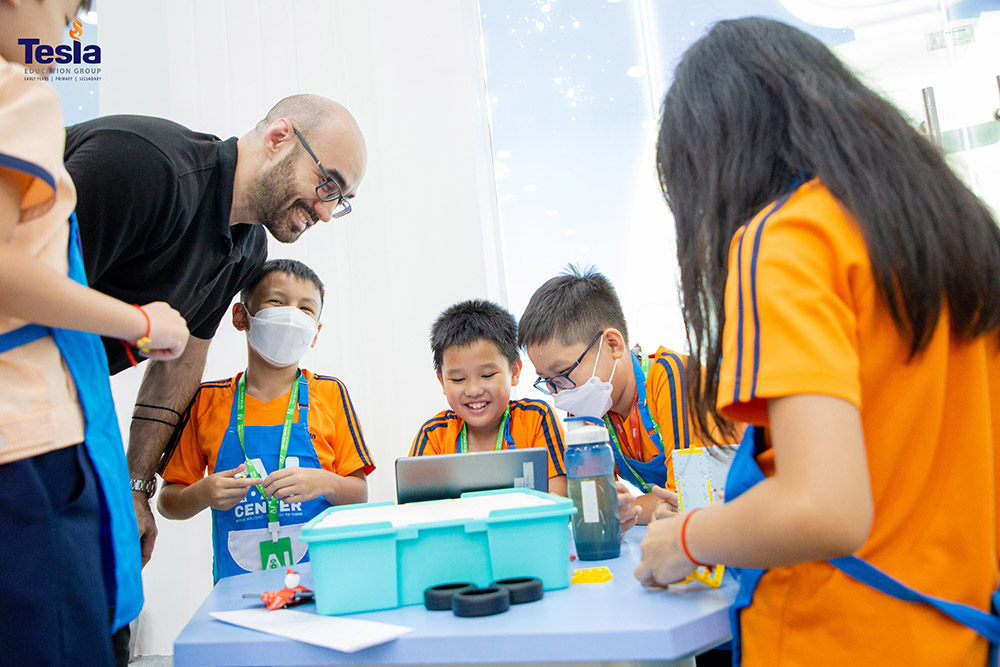 Tesla students excited to explore Artificial Intelligence Day