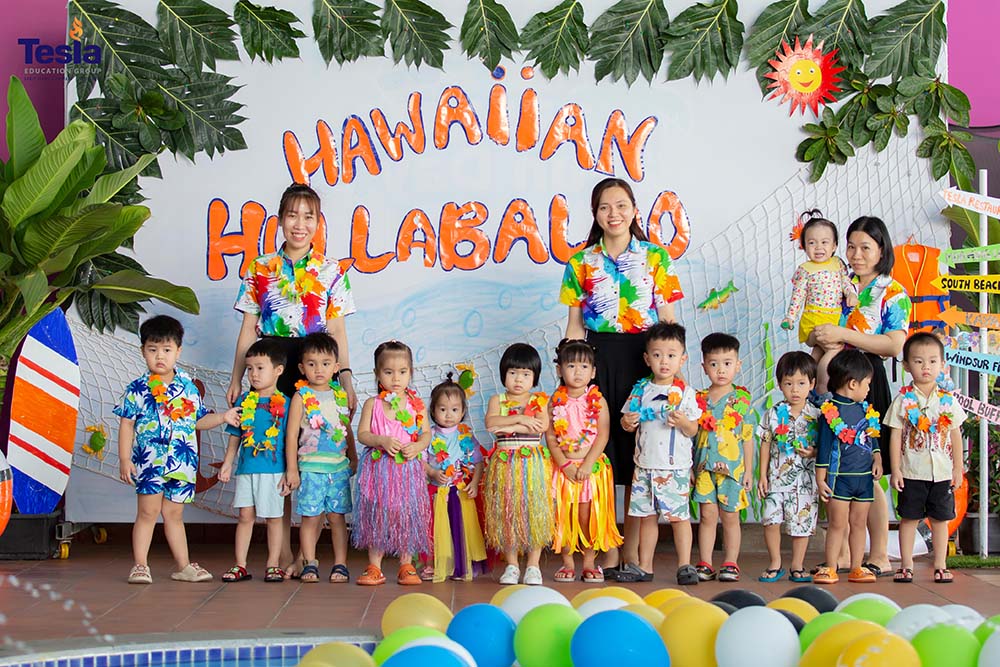 Brilliant Hawaiian Hullabaloo at Tesla Early Years Education