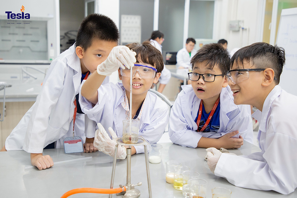 What is special about Tesla Education of "The Brain Vietnam" Ngo The Anh?