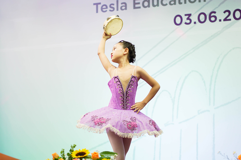 Tesla - IB World School: Study to prepare for overseas education